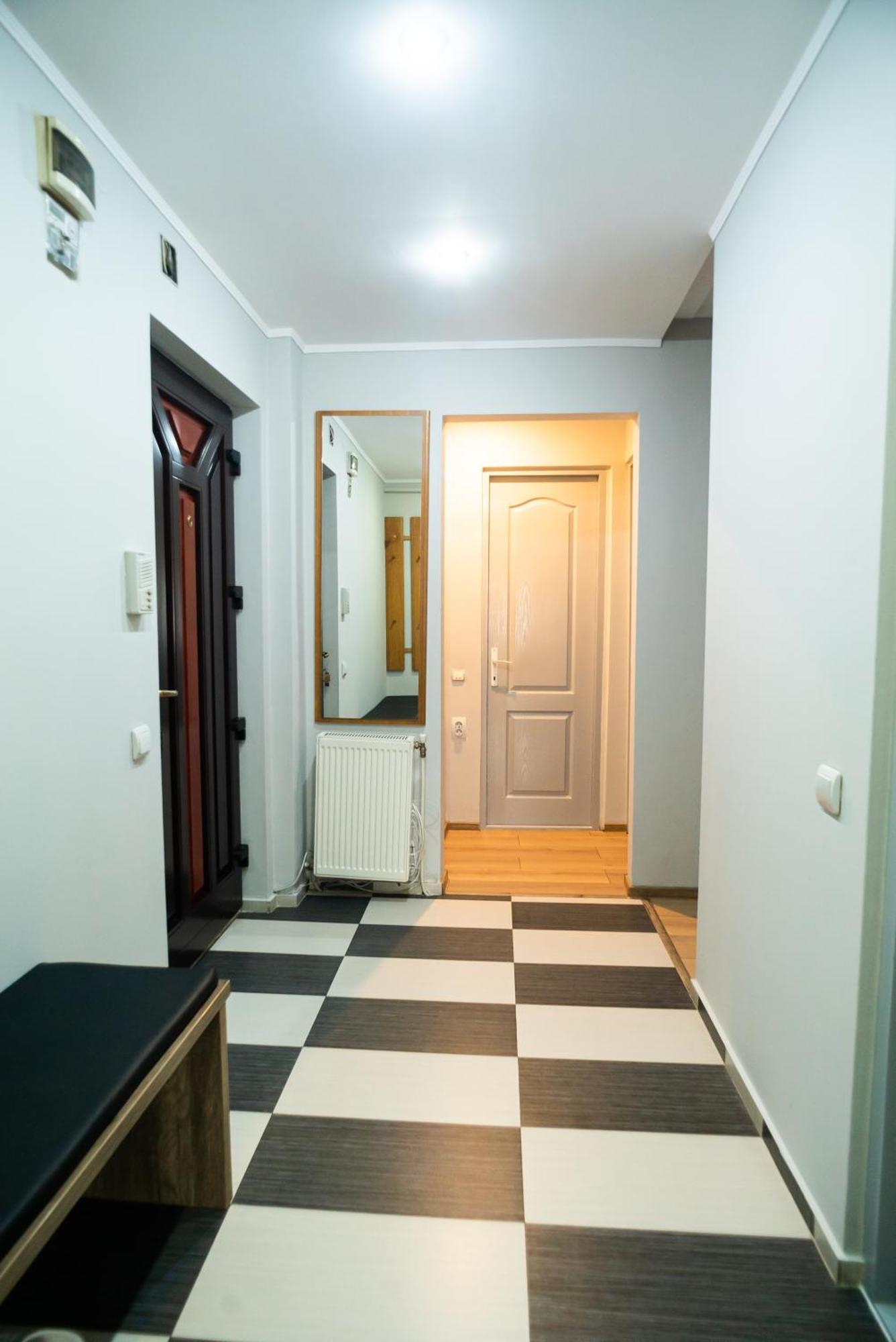 Apartament Dacul Hunedoara Exterior photo